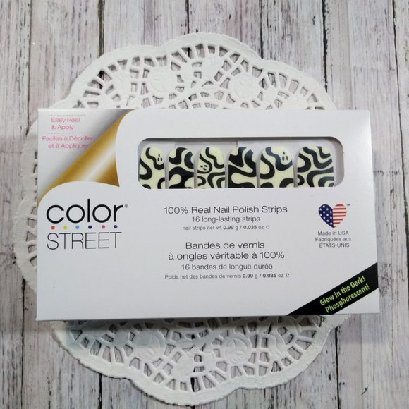 Color Street Limited Edition Fab-Boo-Lous Nail Strips - Picture 2 of 4